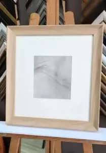 Sin Artista Enmarcado En Madera